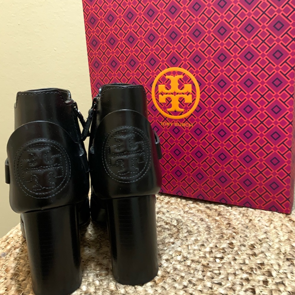 Tory Burch Boots
